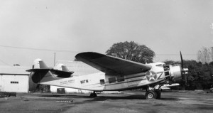 A side view of the Burnelli CBY-3 Loadmaster. Photo taken at Beacon Field Airport, Virginia, circa 1959. (San Diego Air and Space Museum Archives)