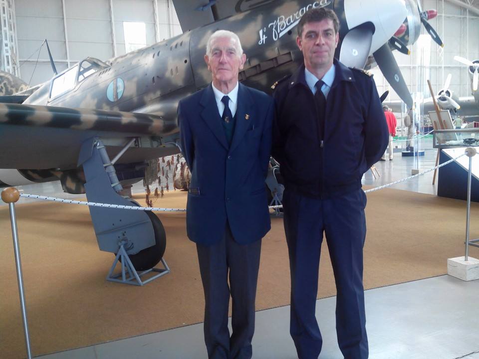 Con Franco Benetti, pilota 2°Gruppo caccia ANR
