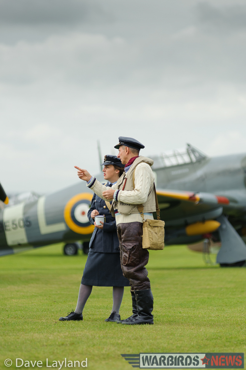Re-enactors with aircraft. (photo by Dave Layland)