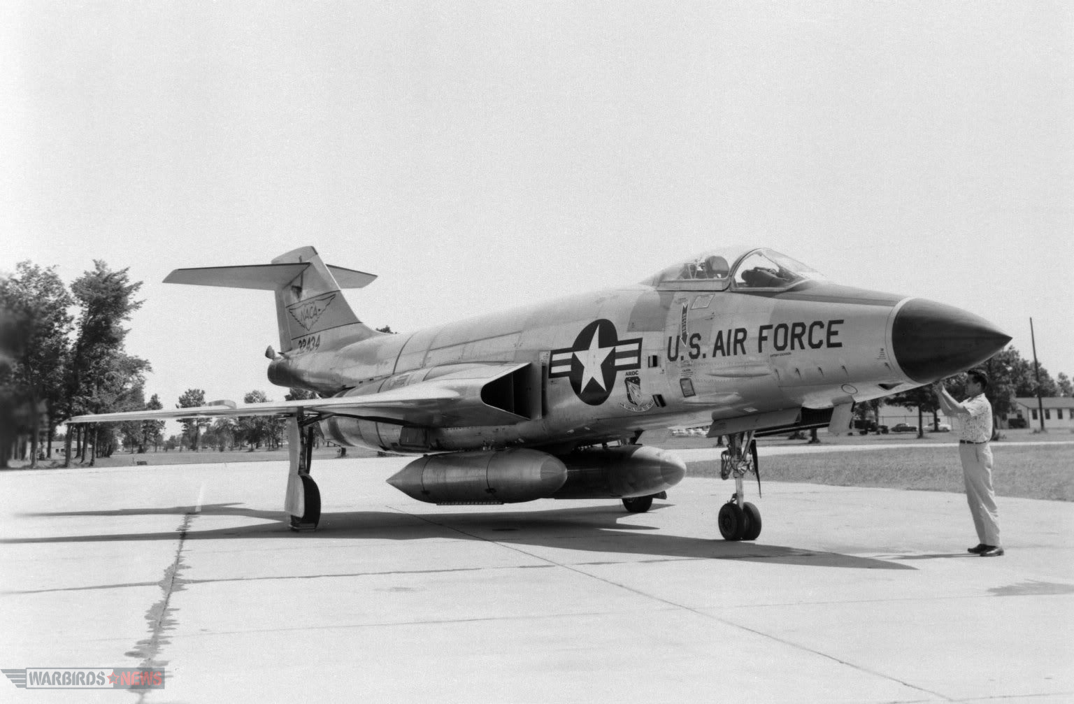F-101 Voodoo)RObert F. Dorr Collection9