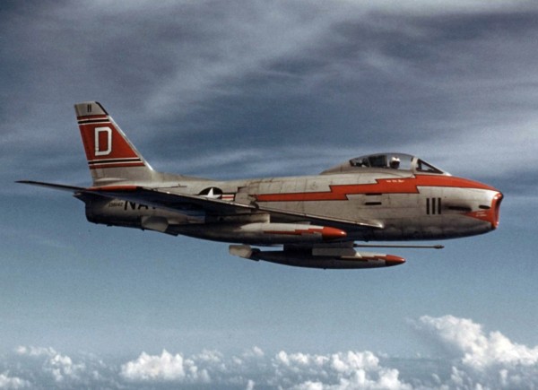A U.S. Navy North American FJ-3M Fury (BuNo 136142) from Fighter Squadron VF-121 Peacemakers in flight over Southern California. Photo by  U.S. Navy