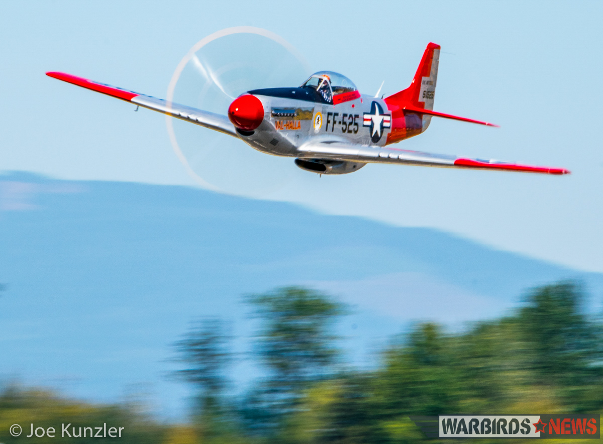 Val-halla coming in low and fast! (photo by Joe Kunzler)