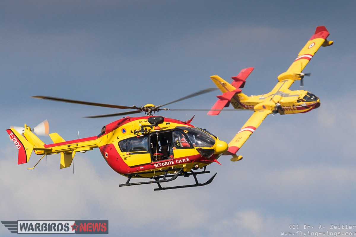 Aircraft of the Security Civile flying at the show. (photo by Andreas Zeitler)