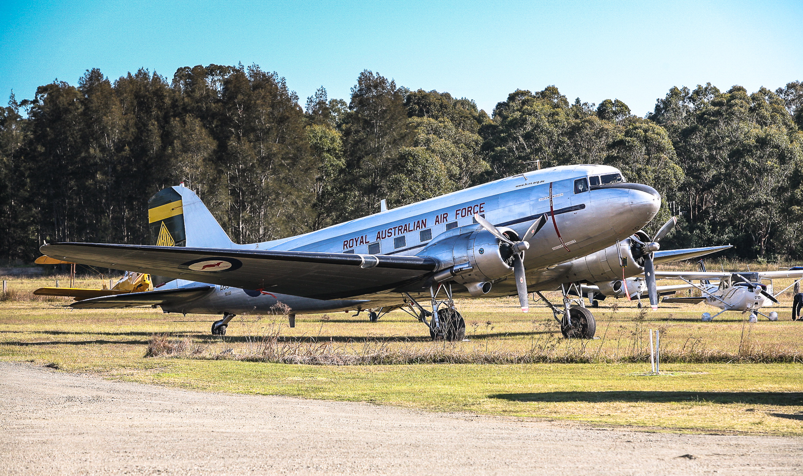 HARS C-47B Dakota parked on the opposite side of the viewing area at Maitland. (photo by Phil Buckley)