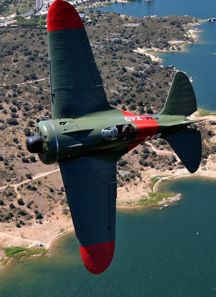FIO's restored Mosca on a flight over Spain.