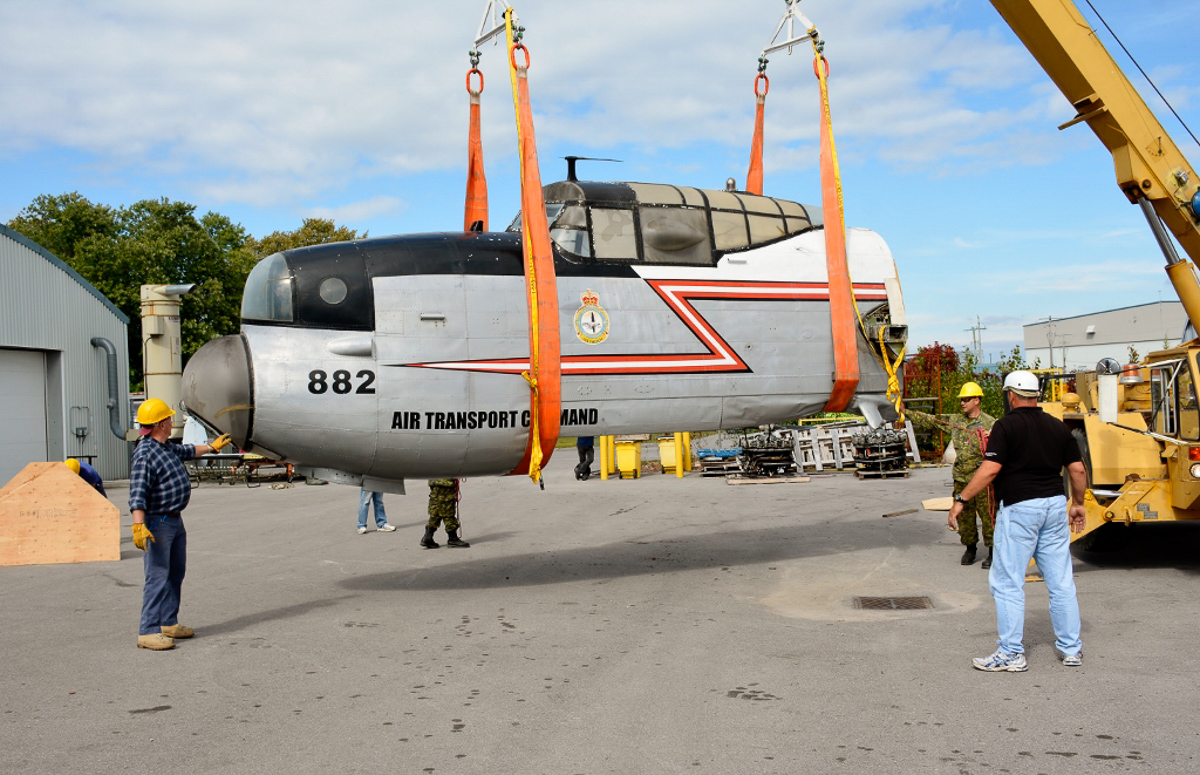 KB882's forward fuselage during the unloading process at Trenton. (photo by Josh Bambrough, NAFMC via RCAF)